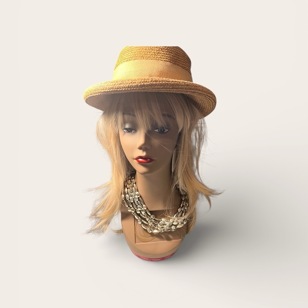 Long Layered Wavy Wig – Blonde with Dark Roots | Synthetic New - Picture 2 of 7